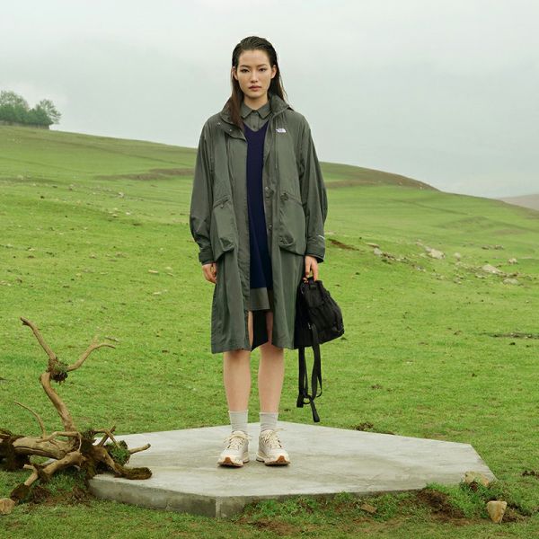 TheNorthFaceUE北面先锋设计女性长款宽松防风外套秋冬上新|7WB8