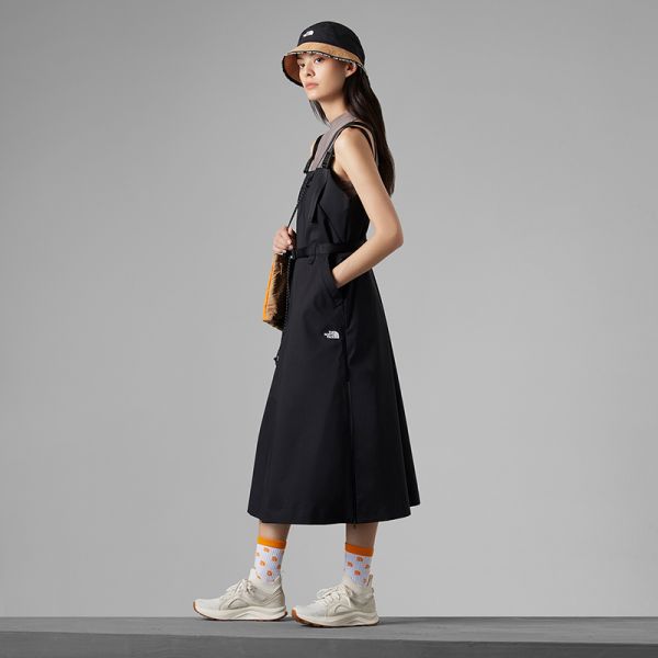 TheNorthFace北面UE女先锋设计防泼溅背带裙户外23秋冬新款83P7