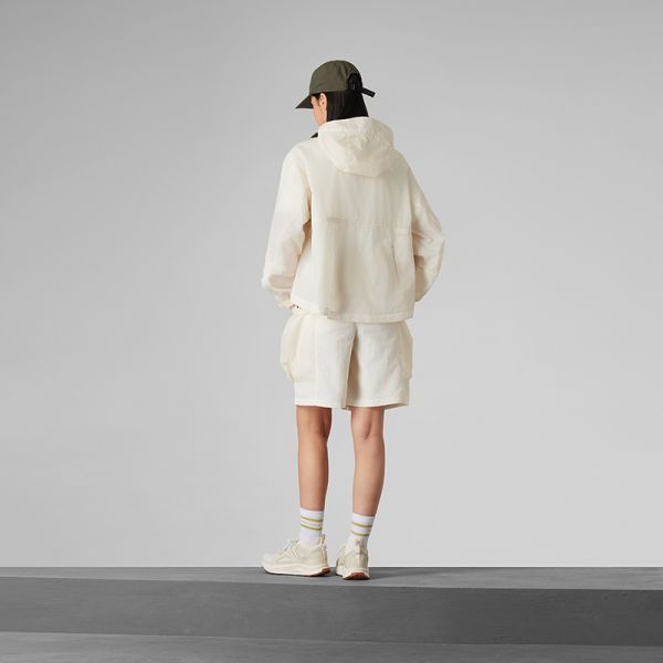 北面UE设计师款女防泼水防风夹克外套户外新款TheNorthFace|8CKZ