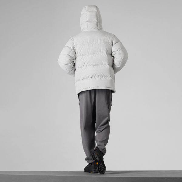 北面UE 男羽绒服刺绣LOGO户外保暖防泼溅新品TheNorthFace|8BNK