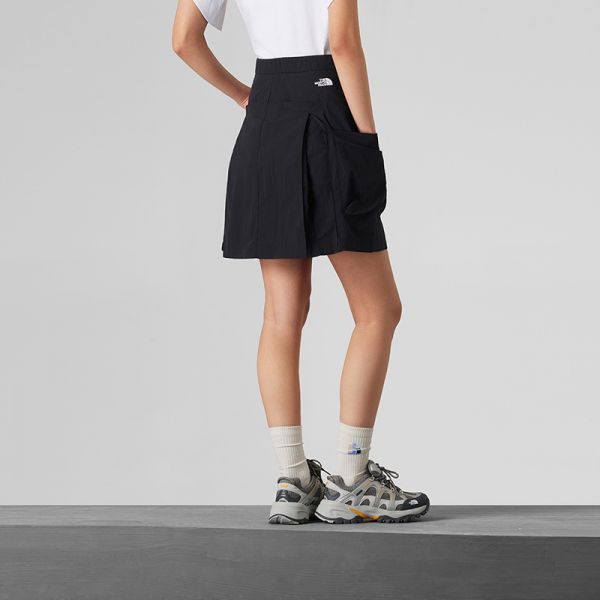 北面UE设计师款女A字短裙机能休闲户外夏新款 TheNorthFace|8CM6