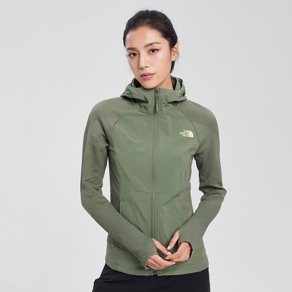 下MTheNorthFace北面春夏新品软壳外套女舒适防泼溅户外休闲|3RL6